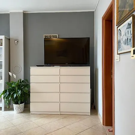 Ana Apartment *